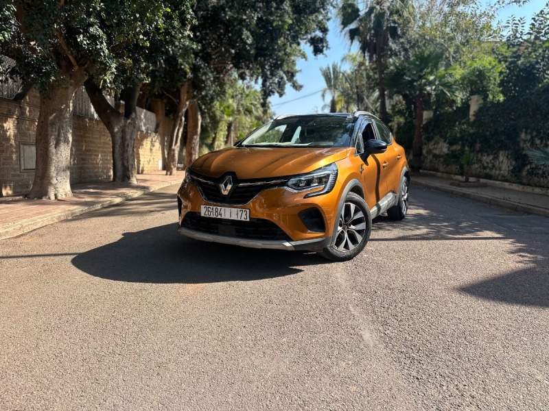 Car image 18