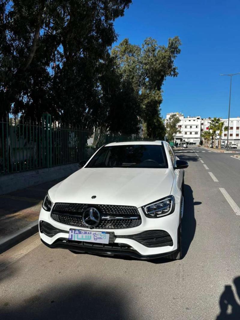 MERCEDES GLC