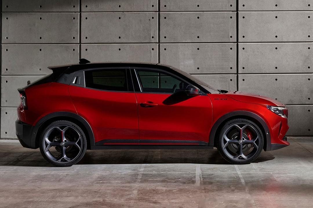 ALFA ROMEO Junior