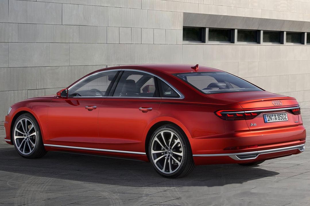 AUDI A8
