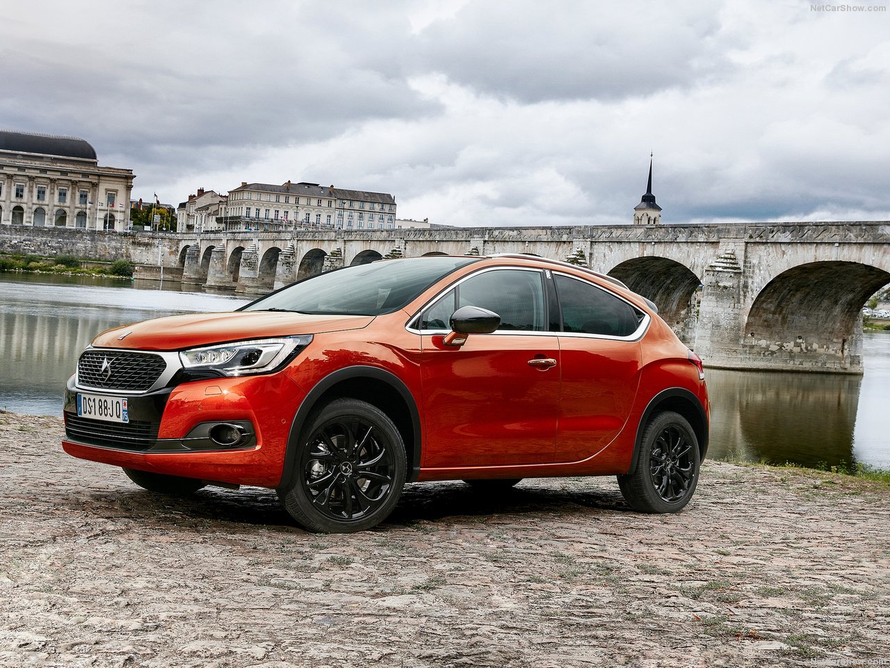 DS DS 4
