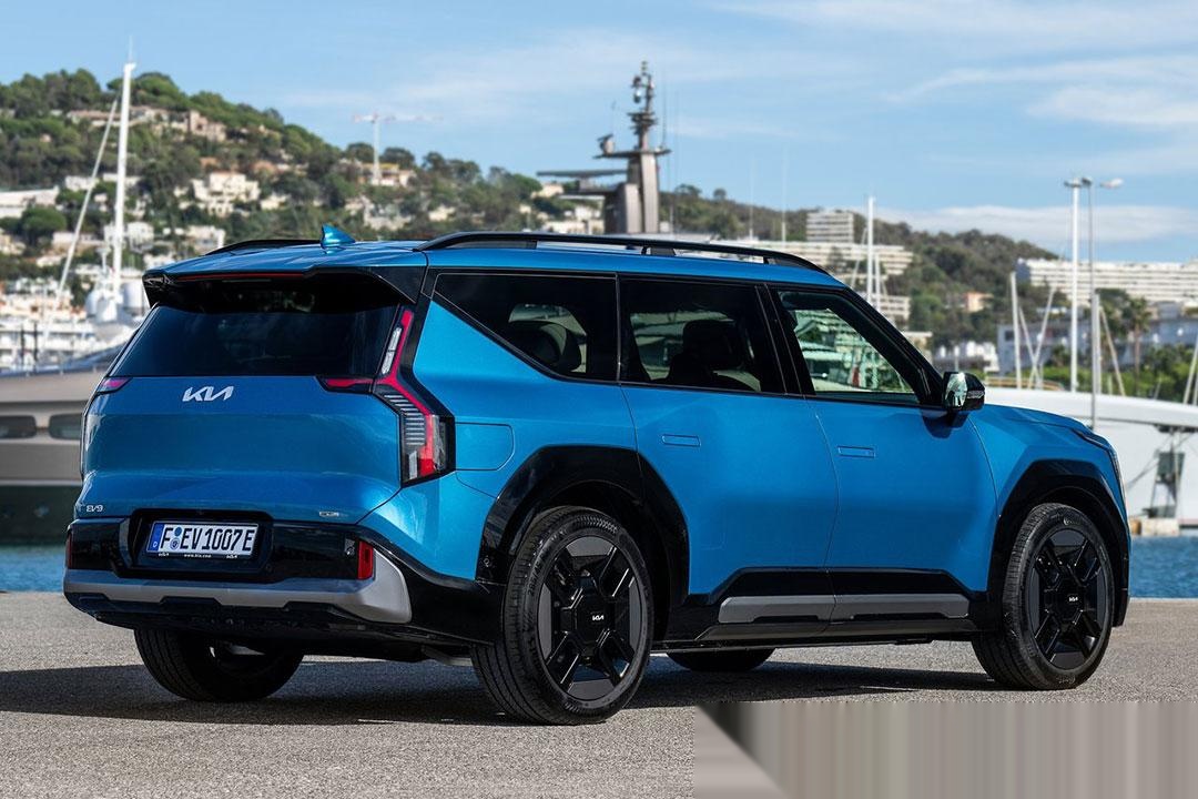 KIA EV9