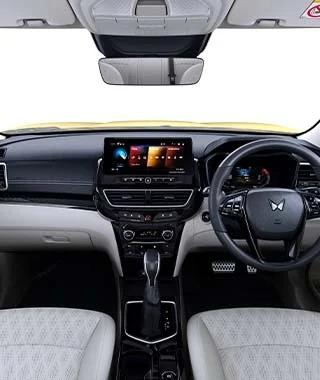 MAHINDRA XUV 3XO