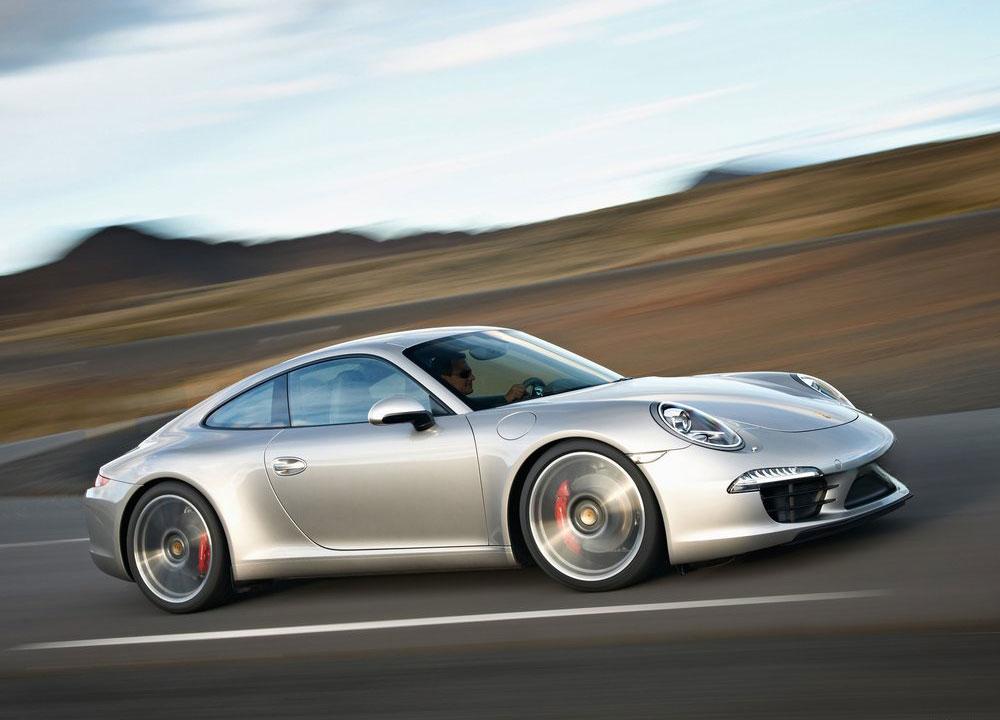PORSCHE 718 Cayman
