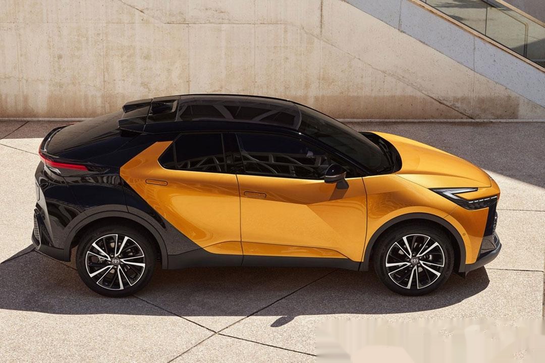 TOYOTA C-HR
